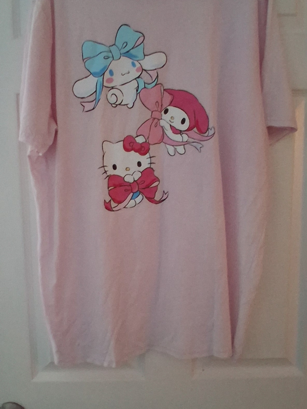 Sanrio Light Pink Tee with Hello Kitty & Friends Bows